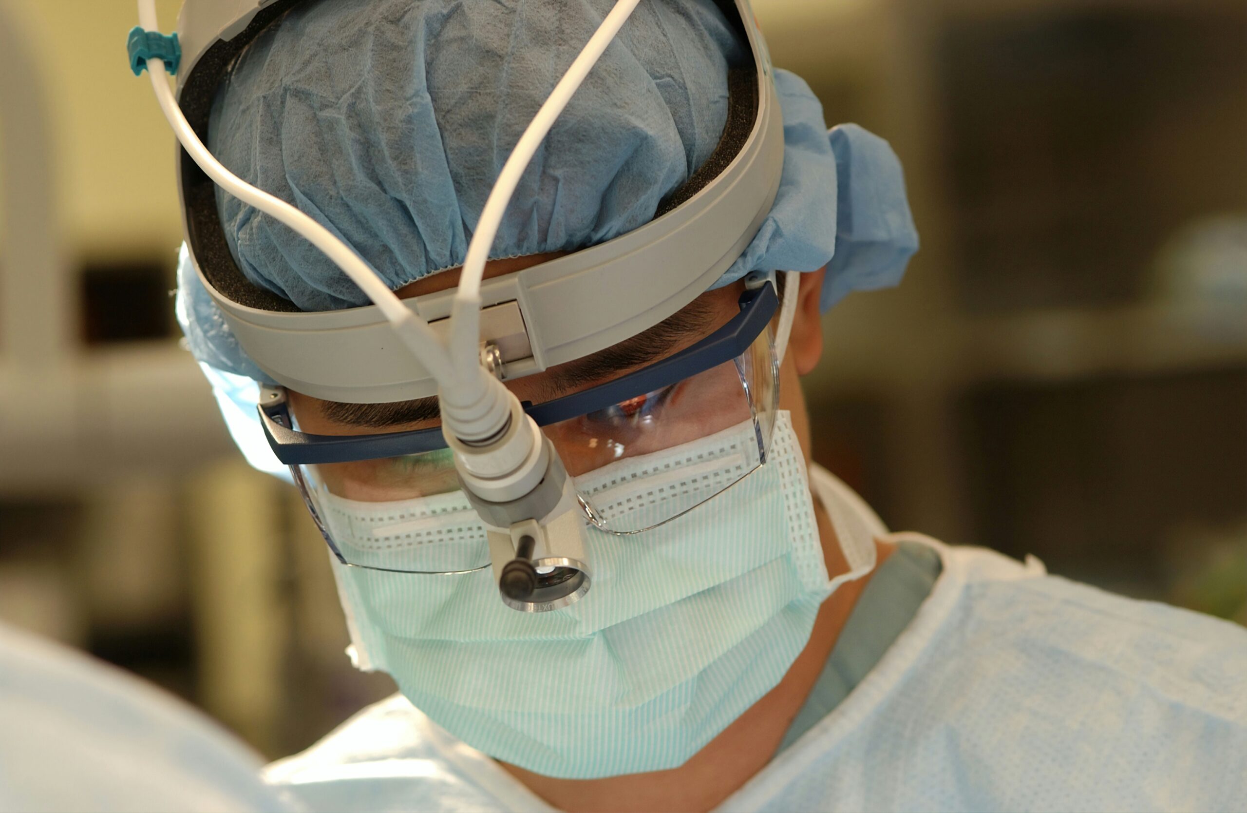 How to Start a Wholesale Medical Scrubs Selling Business and Why It’s Profitable